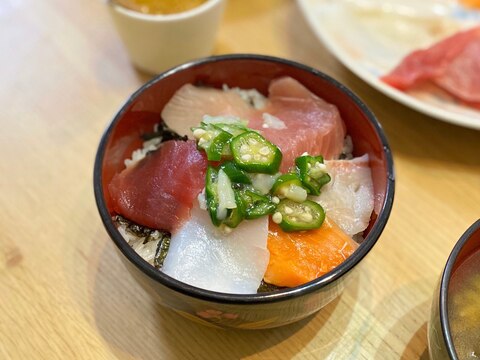 時短レシピ☆お刺身パックで簡単海鮮丼♪